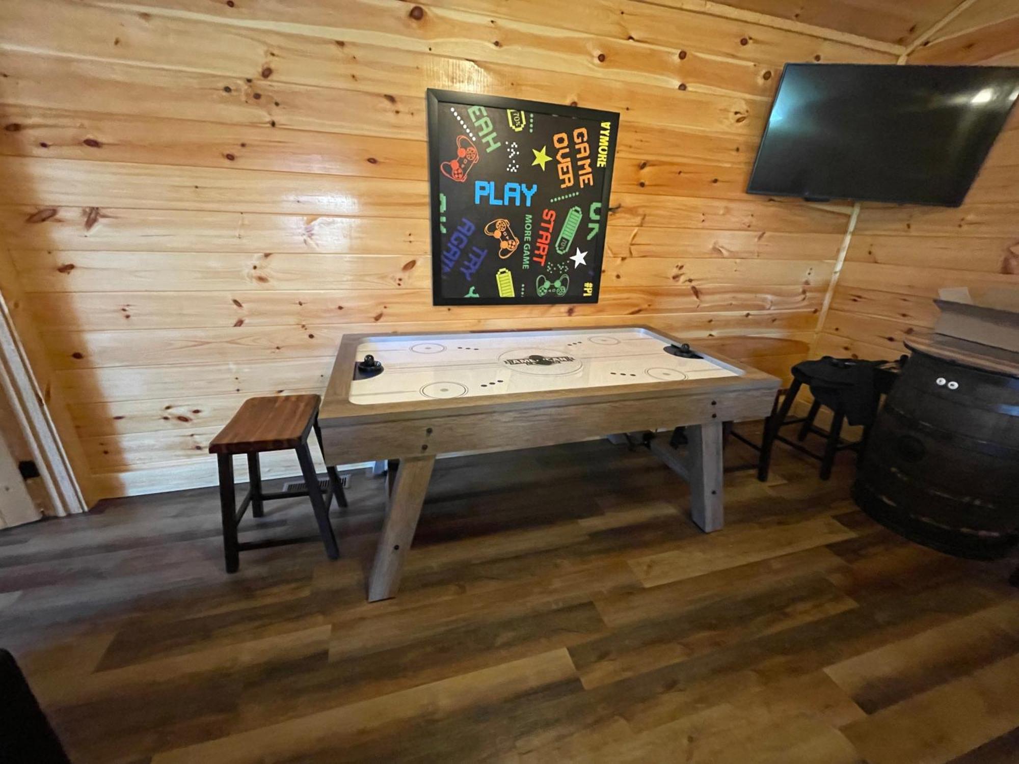 Swimming Bears Lodge 1 With Indoor Pool And Hot Tub Pigeon Forge Dış mekan fotoğraf